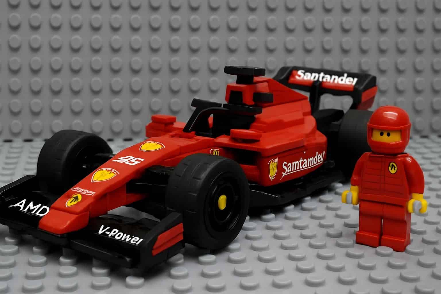 Découvrez le Lego Ferrari F1, le set incontournable pour tous les passionnés de Formule 1. Plongez dans l'univers de la course automobile en assemblant ce modèle emblématique, riche en détails et en performances. Un must-have pour les collectionneurs et les amateurs de l'univers Ferrari !